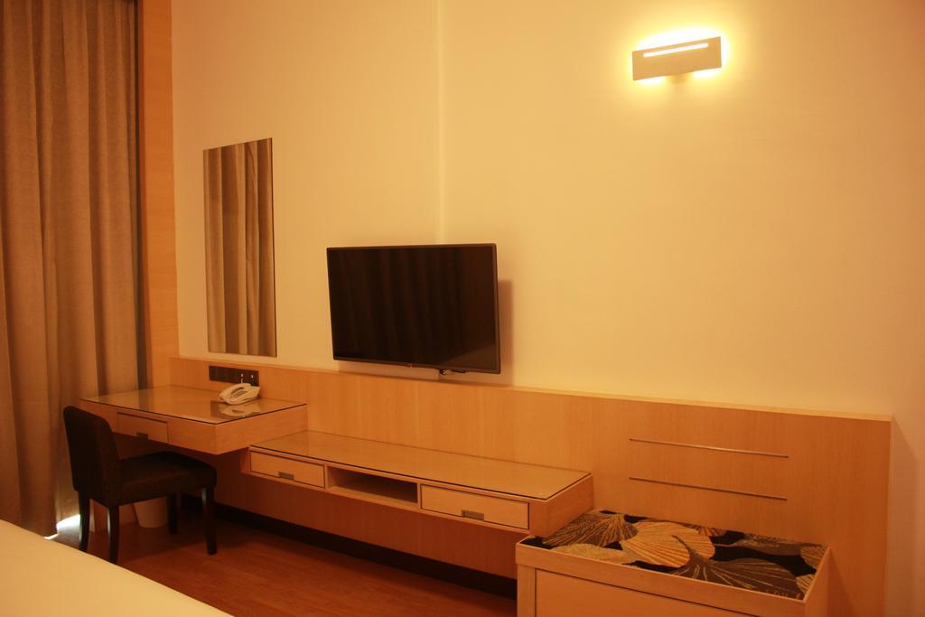Imperial Suites Serviced Apartment Maong Bazaar Exterior foto